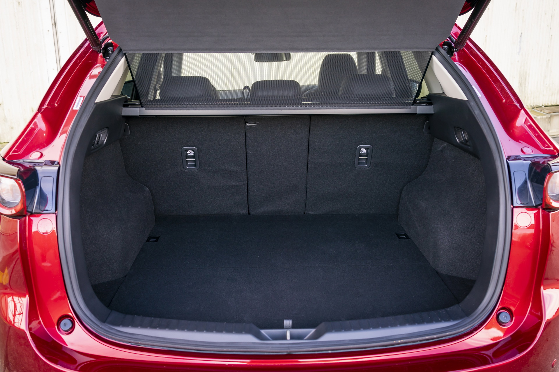 Download 2021 Mazda CX-5 Kuro Edition - Trunk HD Wallpaper 1920x1280 #83