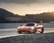 2021 McLaren 765LT - Front Three-Quarter Wallpaper 190x150