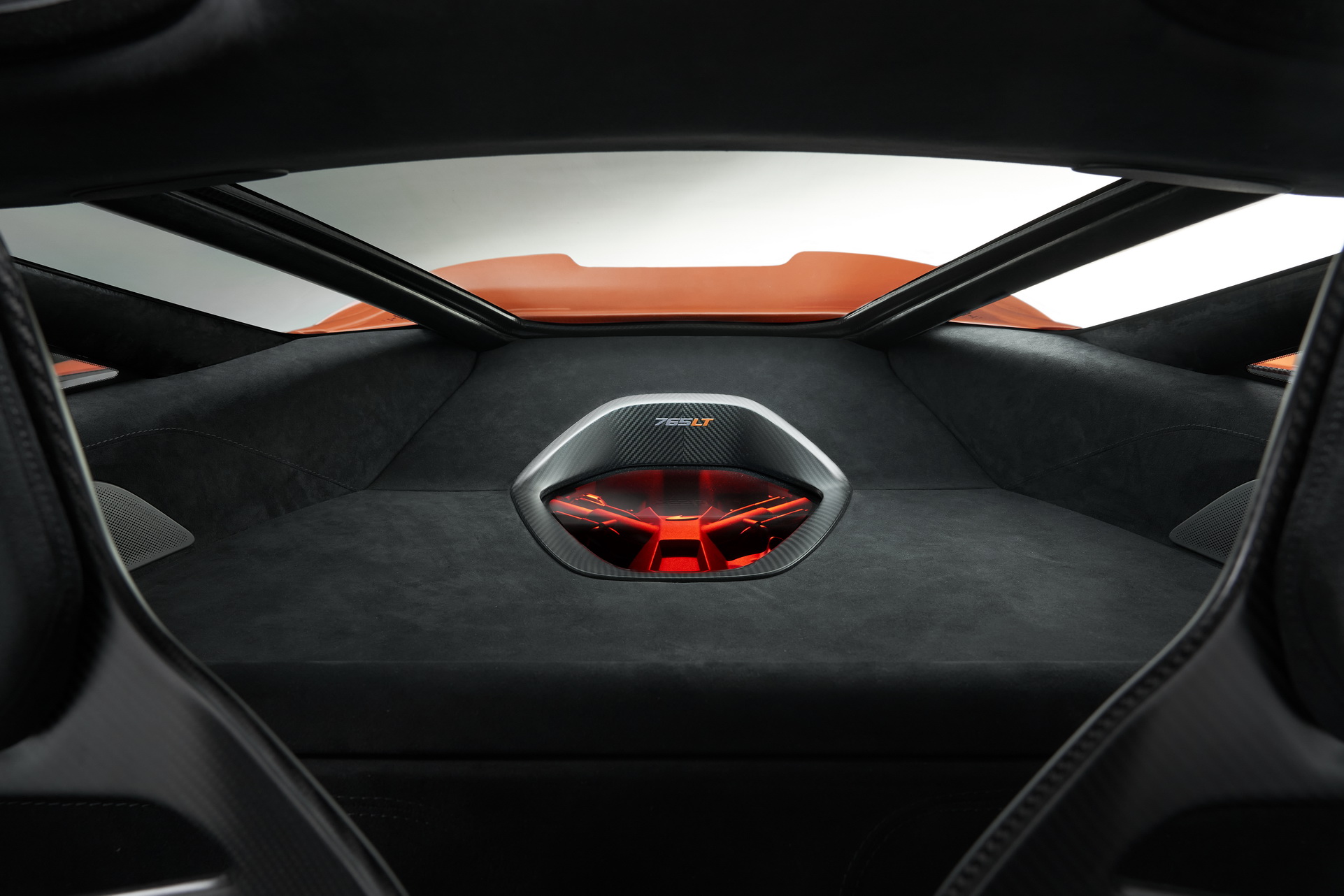 Download 2021 McLaren 765LT - Interior, Detail HD Wallpaper 1922x1282 #35