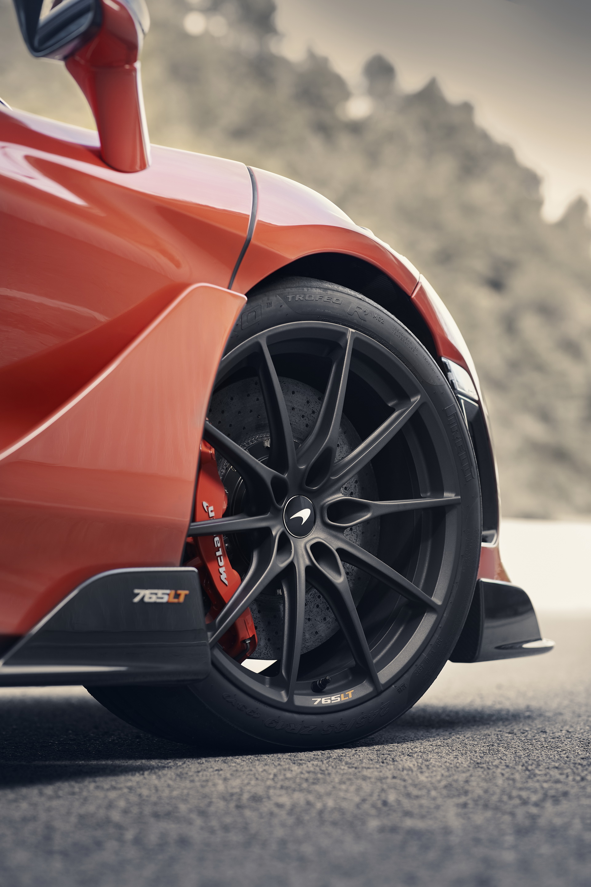 Download 2021 McLaren 765LT - Wheel HD Phone Wallpaper 1922x2883 #19