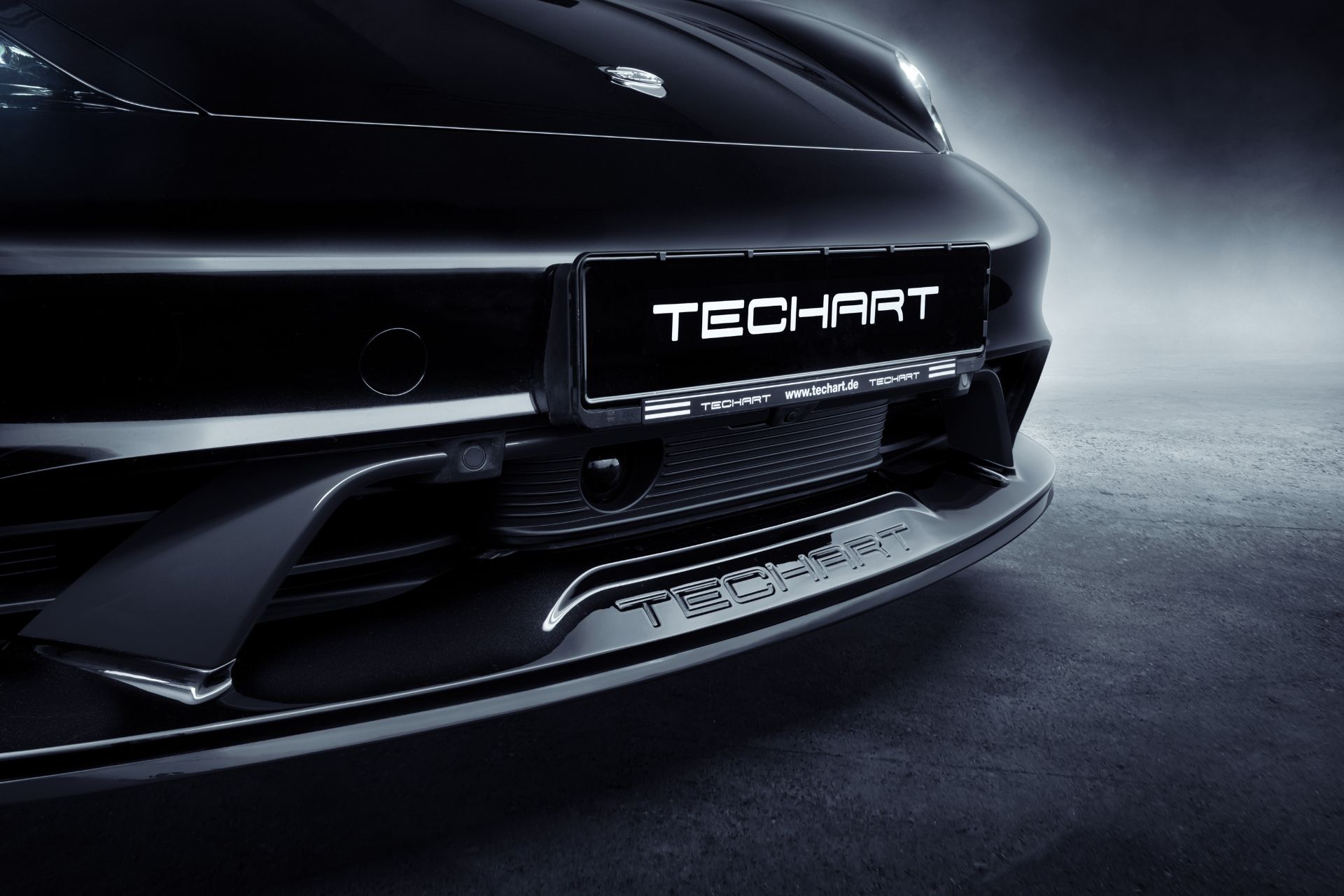Download 2021 Porsche Taycan with TechArt aerokit - Front Bumper HD Wallpaper 1920x1280 #13