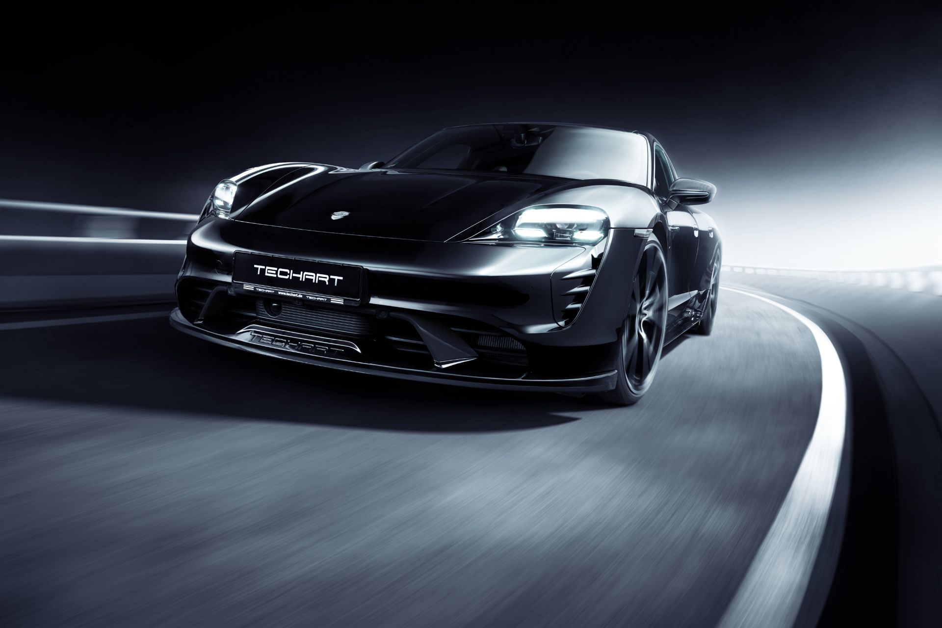 Download 2021 Porsche Taycan with TechArt aerokit - Front Three-Quarter HD Wallpaper 1920x1280 #5