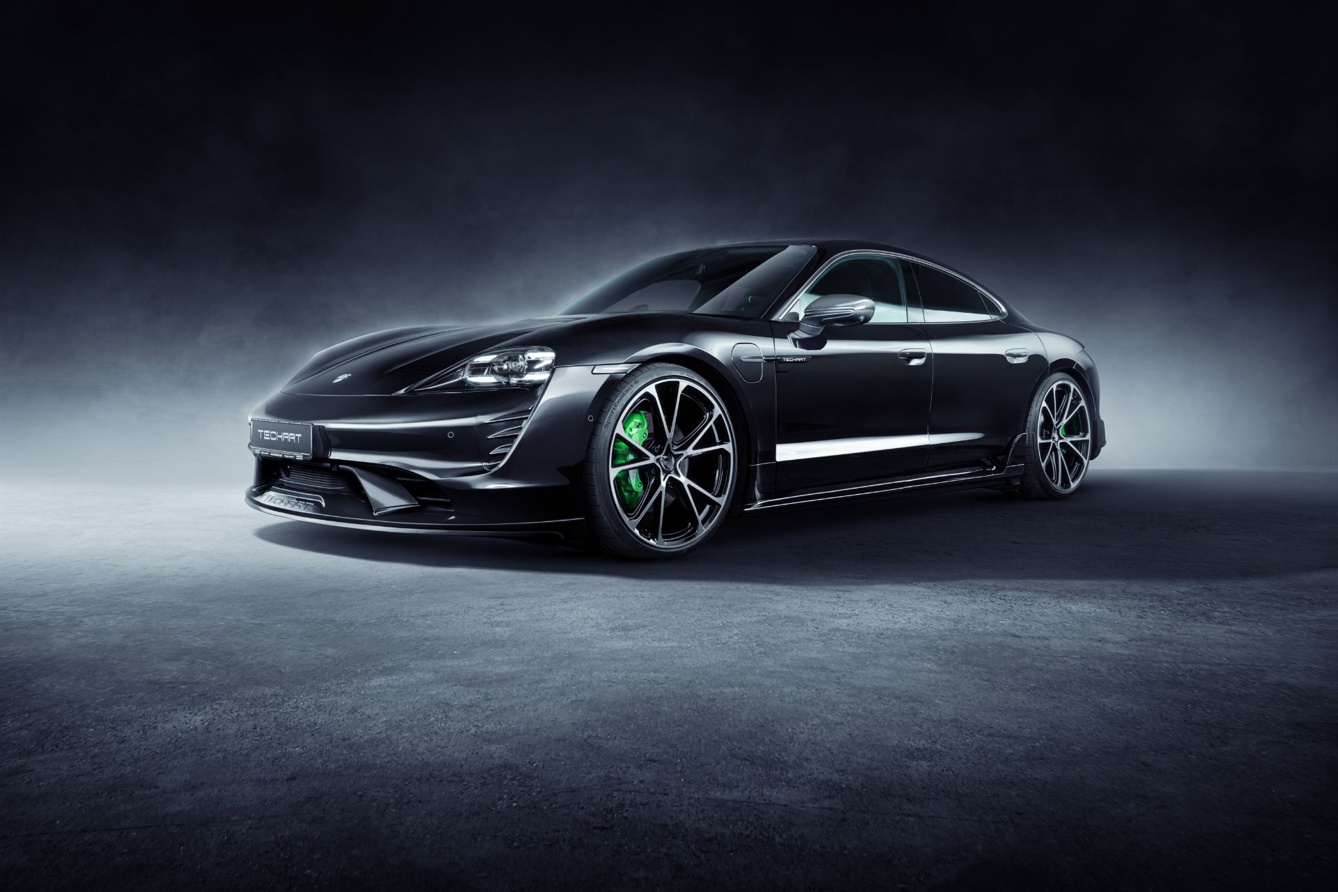 Download 2021 Porsche Taycan with TechArt aerokit - Front Three-Quarter HD Wallpaper 1920x1280 #7