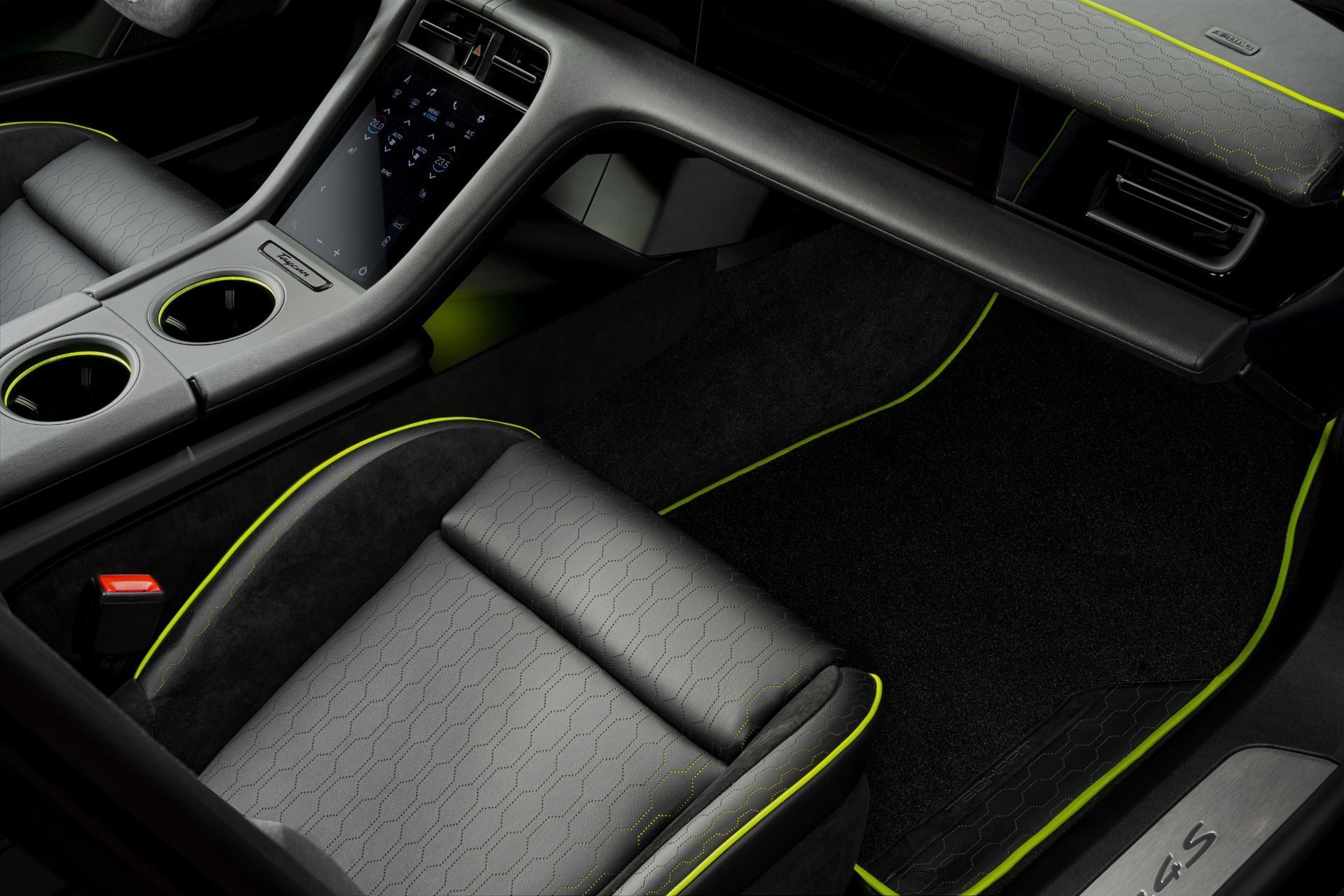 Download 2021 Porsche Taycan with TechArt aerokit - Interior, Detail HD Wallpaper 1920x1280 #26