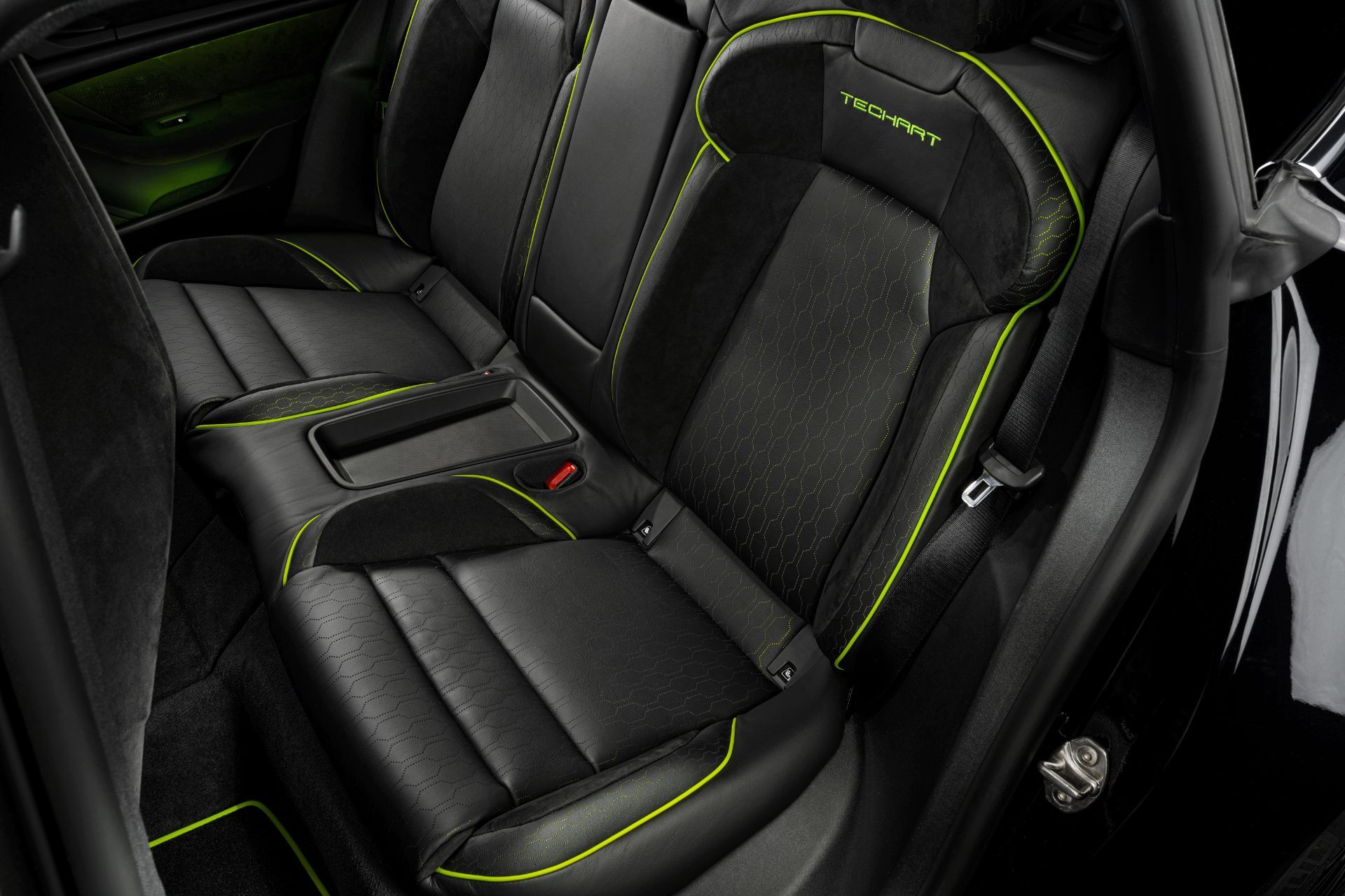 Download 2021 Porsche Taycan with TechArt aerokit - Interior, Rear Seats HD Wallpaper 1920x1280 #31