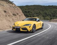 2021 Toyota GR Supra 2.0L Turbo - Front Three-Quarter Wallpaper 190x150