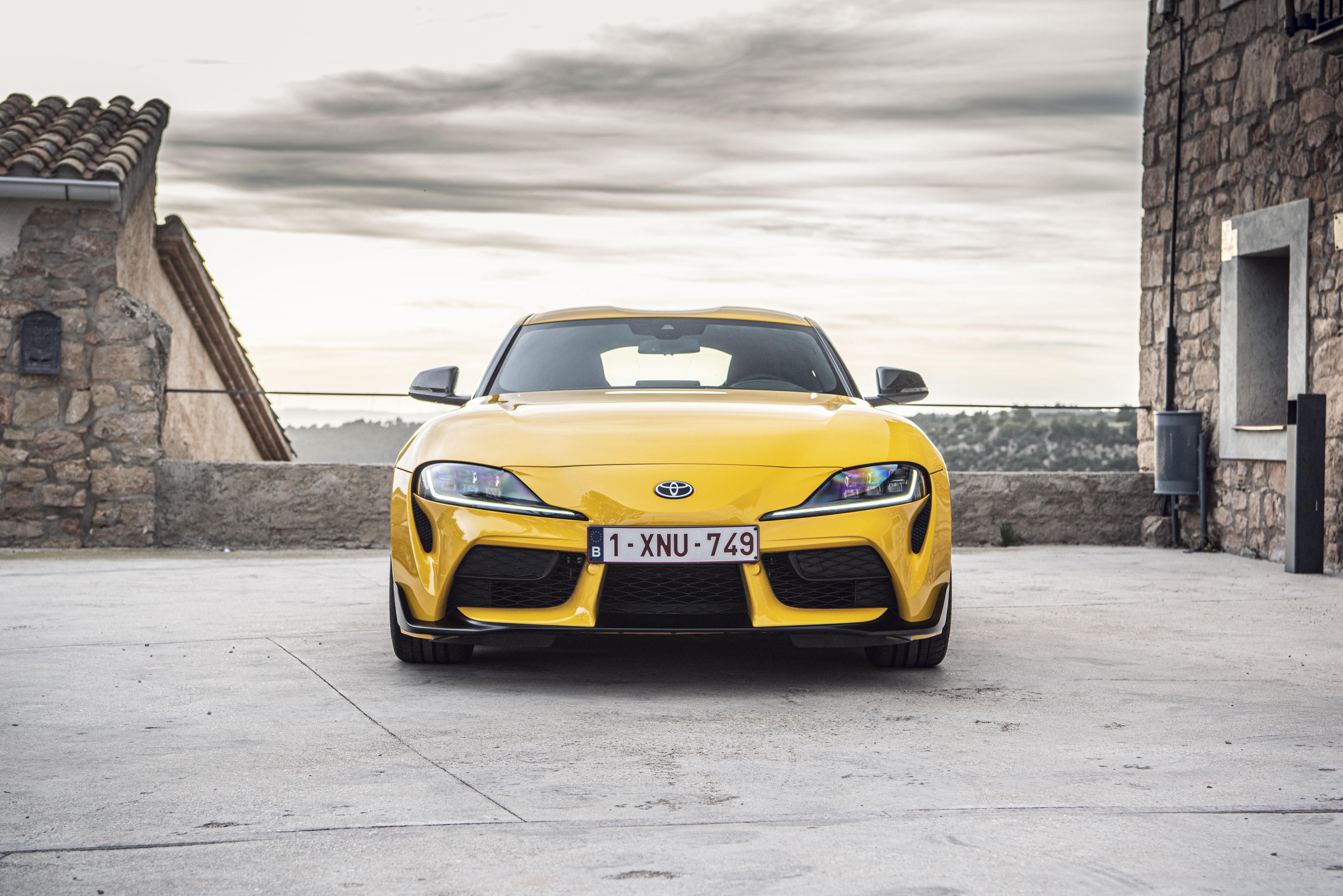 Download 2021 Toyota GR Supra 2.0L Turbo - Front HD Wallpaper 5000x3338 #32