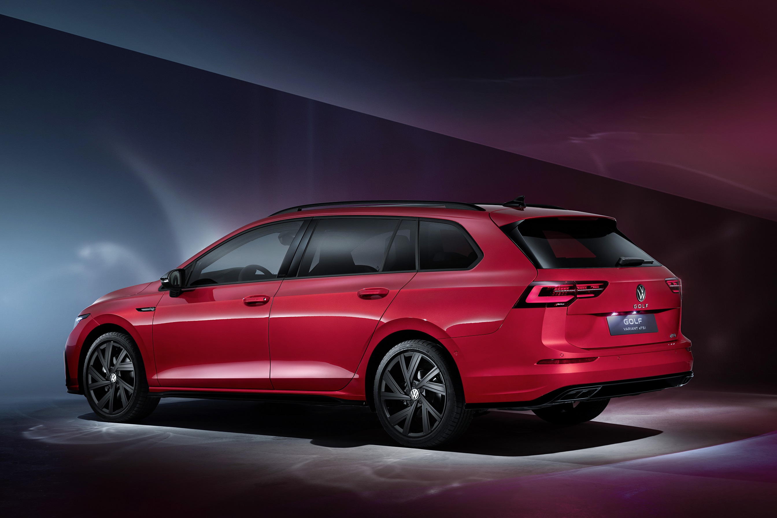 Download 2021 Volkswagen Golf Variant R-Line - Rear Three-Quarter HD Wallpaper 2688x1792 #2