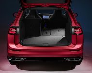 2021 Volkswagen Golf Variant R-Line - Trunk Wallpaper 190x150