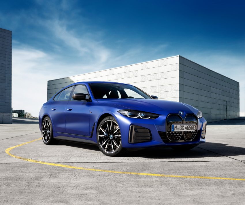 2022 BMW i4 M50 - Front Three-Quarter Wallpaper 850x709 #1