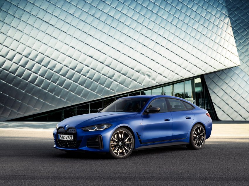 2022 BMW i4 M50 - Front Three-Quarter Wallpaper 850x636 #3