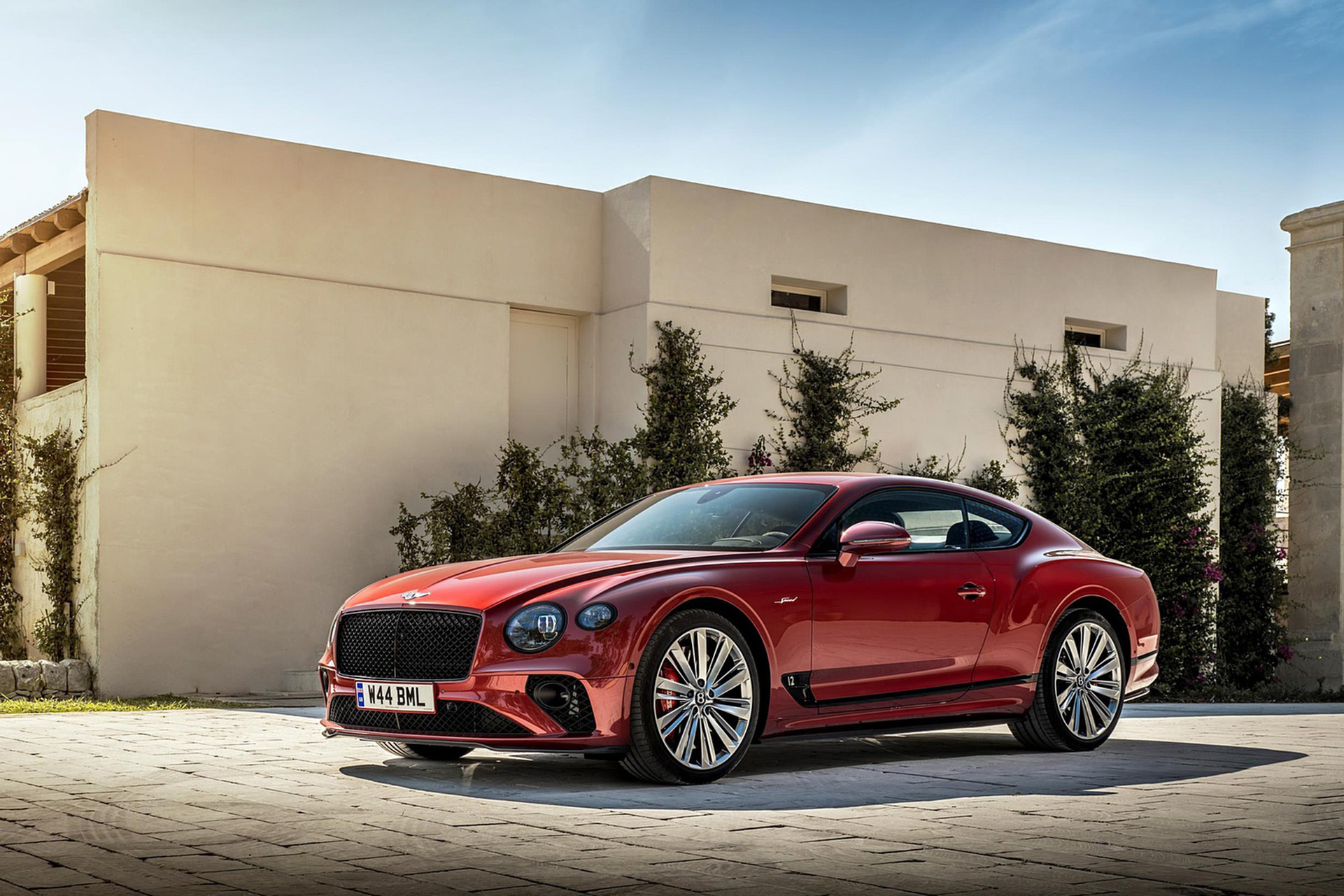 Download 2022 Bentley Continental GT Speed - Front Three-Quarter HD Wallpaper 1921x1281 #115