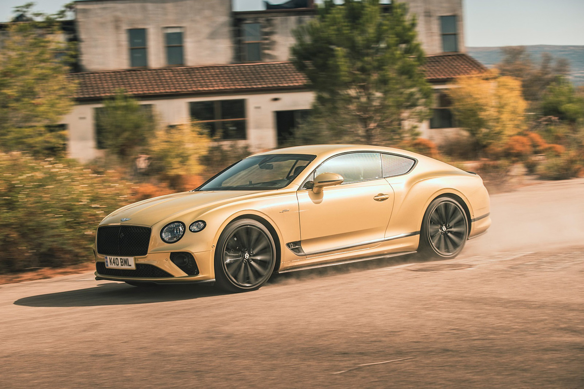 Download 2022 Bentley Continental GT Speed - Front Three-Quarter HD Wallpaper 1920x1280 #163