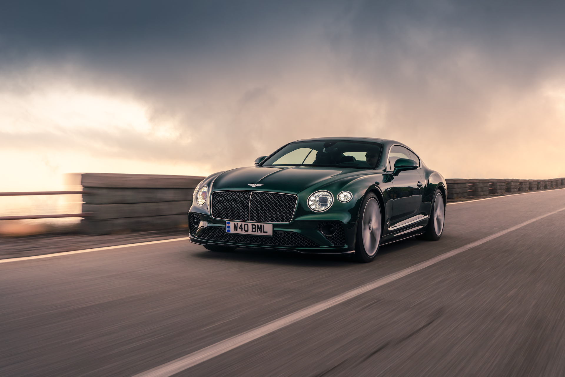 Download 2022 Bentley Continental GT Speed - Front Three-Quarter HD Wallpaper 1920x1281 #127