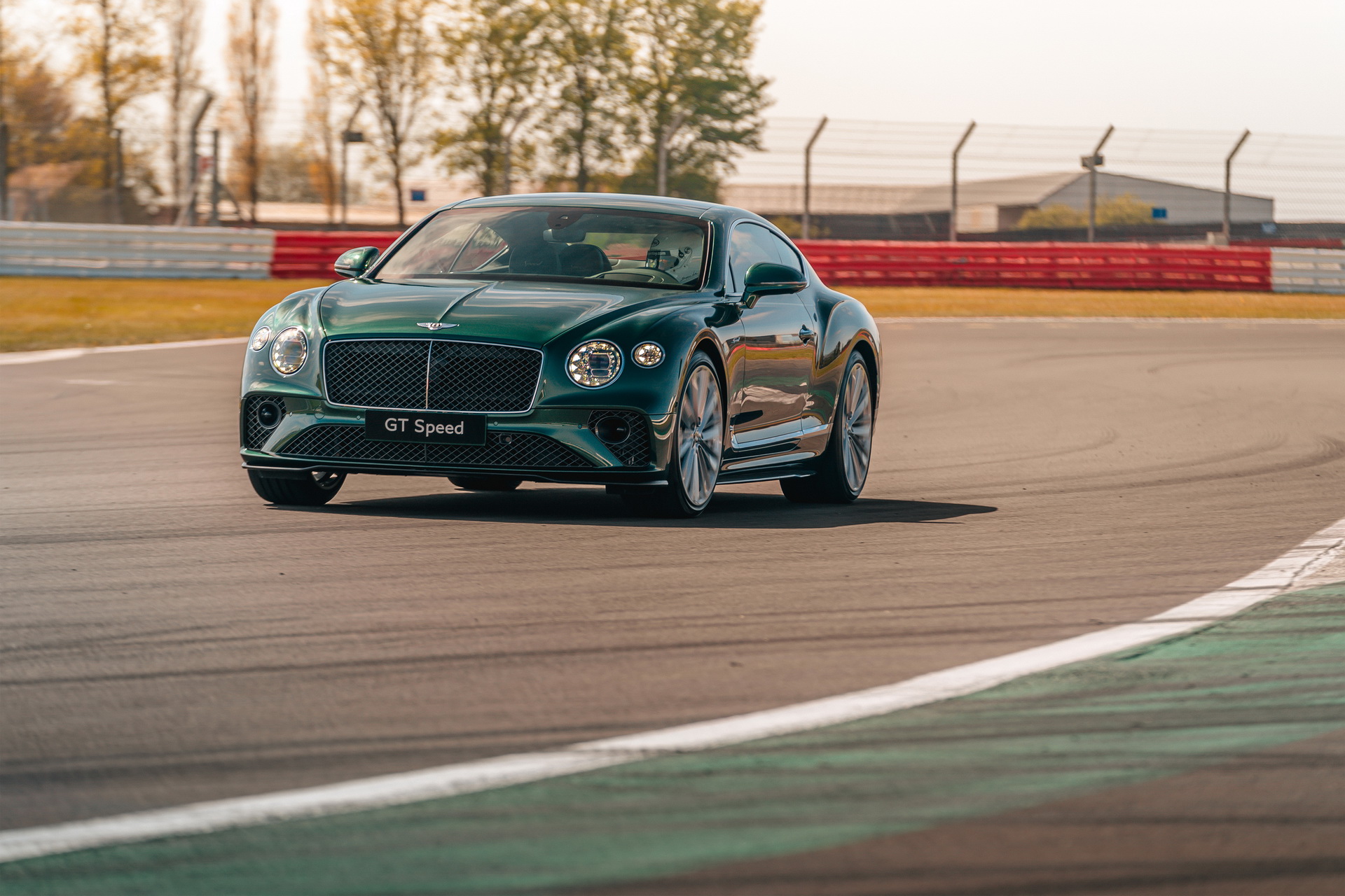 Download 2022 Bentley Continental GT Speed - Front Three-Quarter HD Wallpaper 1920x1280 #18