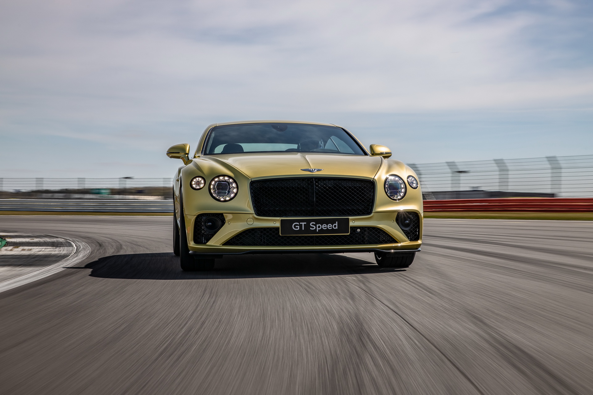 Download 2022 Bentley Continental GT Speed - Front HD Wallpaper 1920x1281 #40