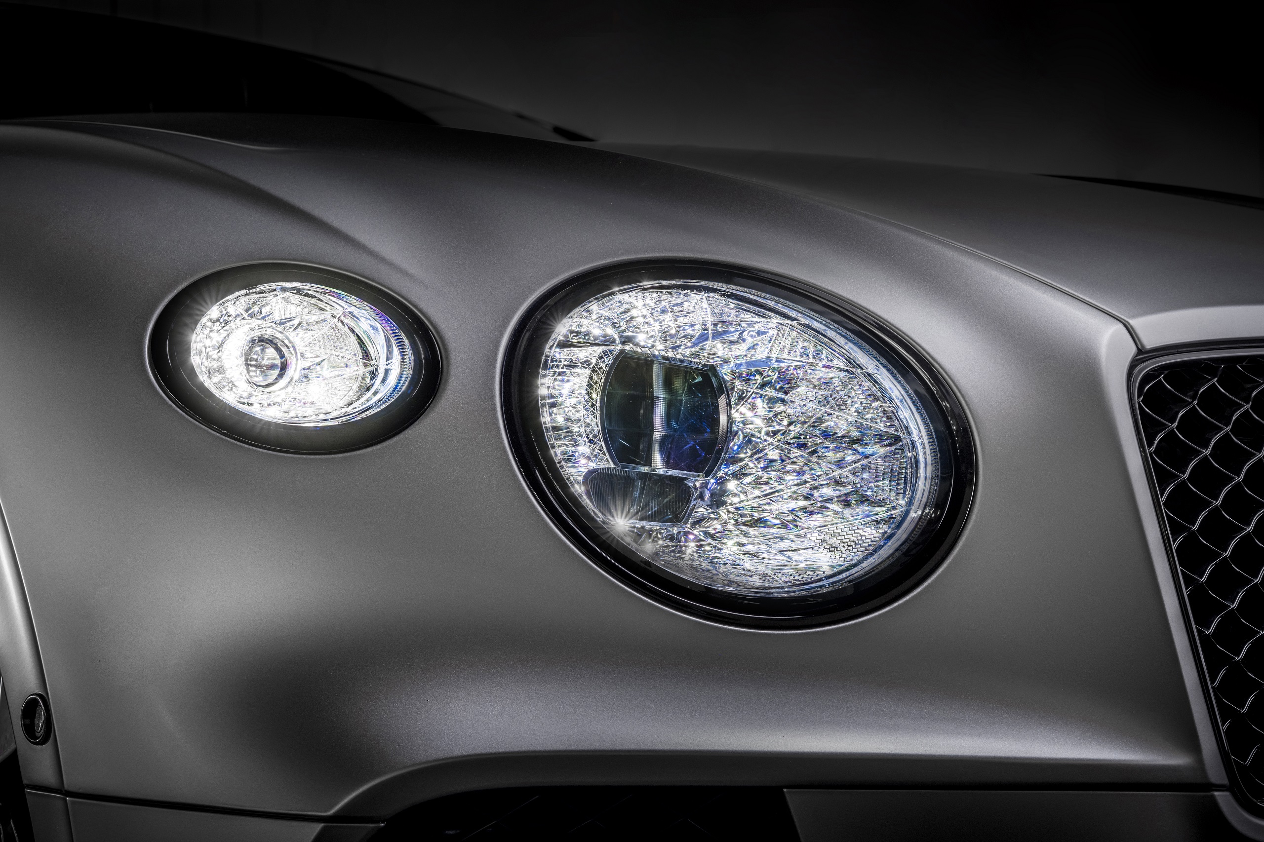 Download 2022 Bentley Continental GT Speed - Headlight HD Wallpaper 2560x1706 #80