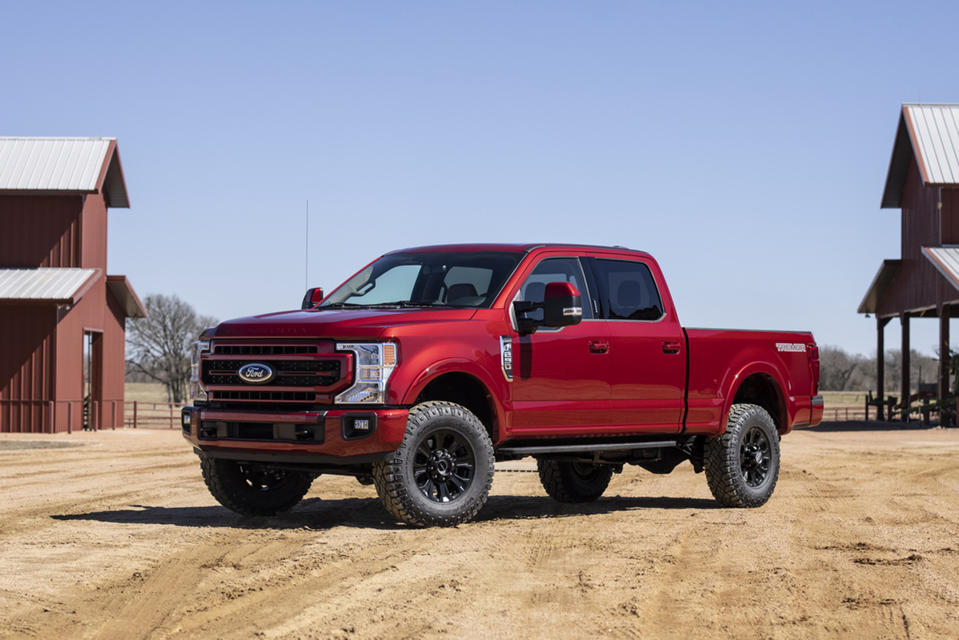 Download 2022 Ford Super Duty - Front Three-Quarter HD Wallpaper 1921x1282 #3