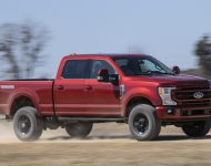 2022 Ford Super Duty - Front Three-Quarter Wallpaper 190x150
