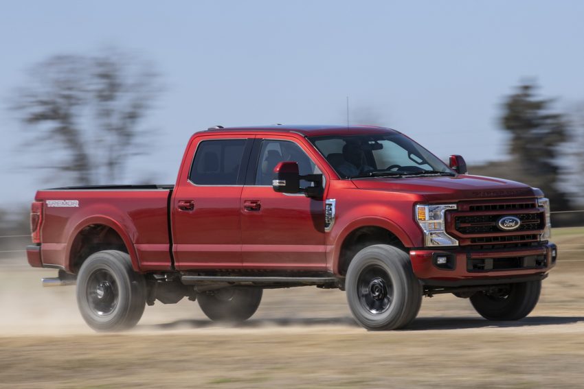 2022 Ford Super Duty - Front Three-Quarter Wallpaper 850x567 #2