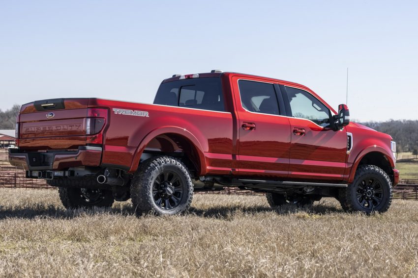 2022 Ford Super Duty - Rear Three-Quarter Wallpaper 850x567 #6
