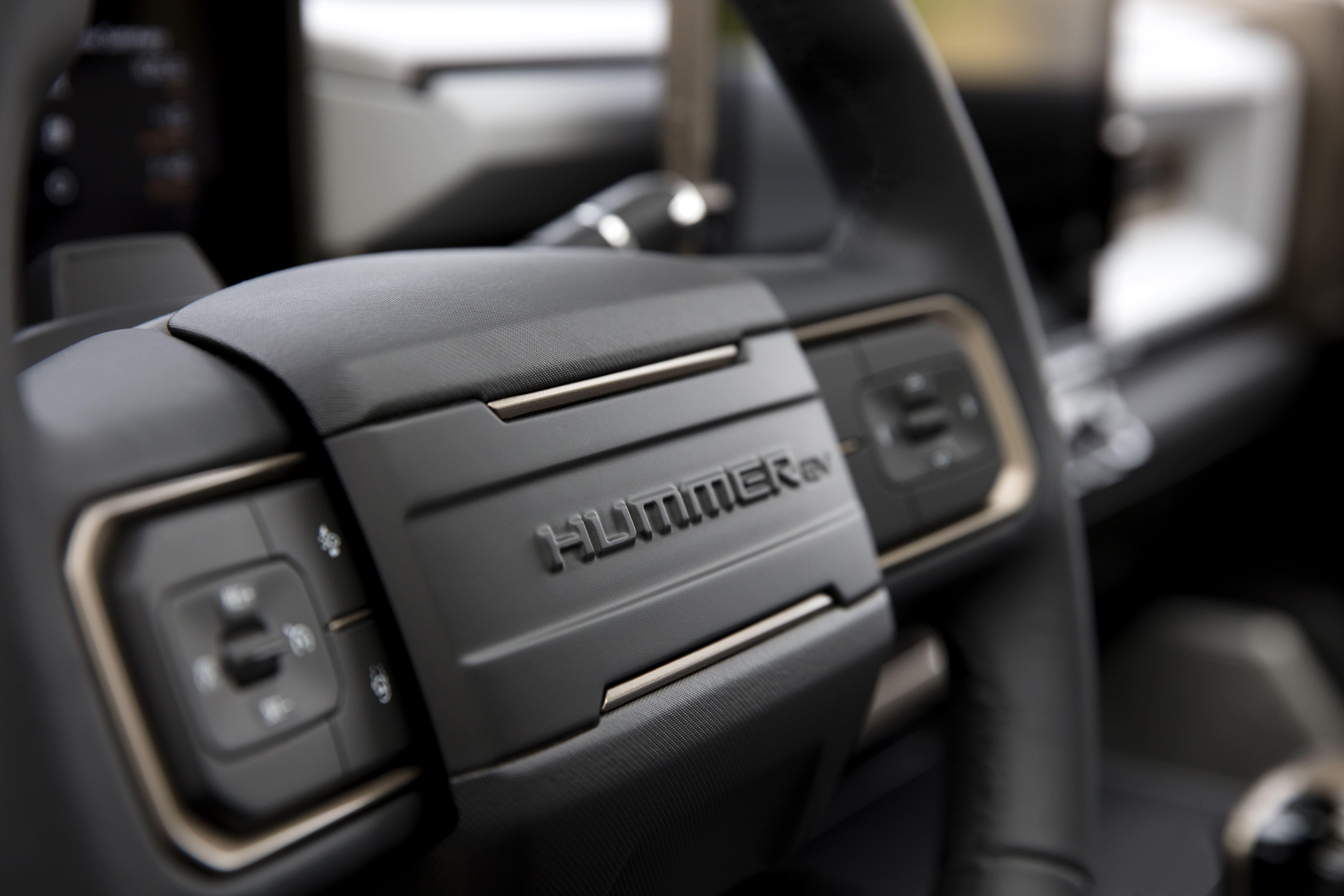 Download 2022 GMC Hummer EV Edition 1 - Interior, Steering Wheel HD Wallpaper 5700x3800 #10