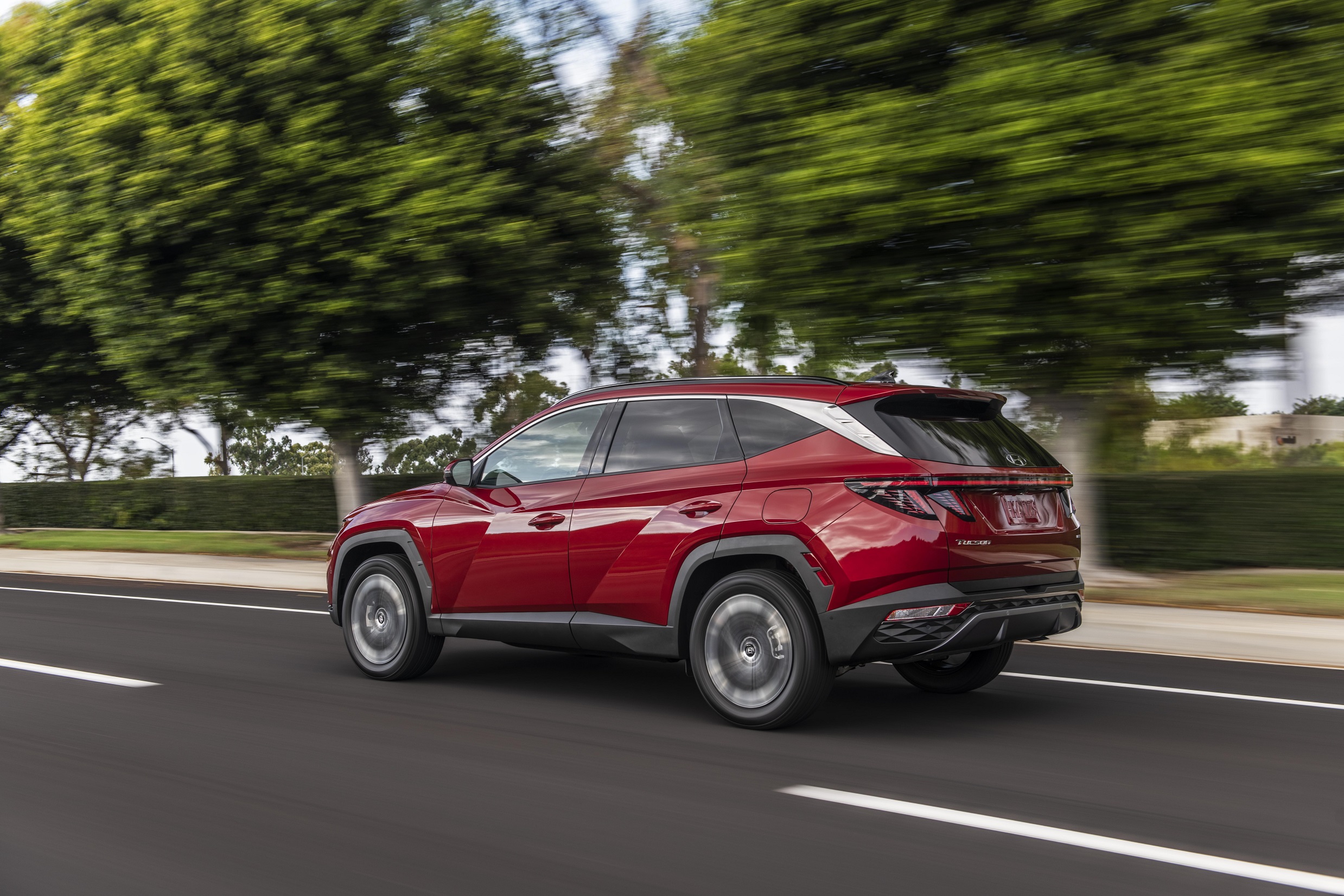 Download 2022 Hyundai Tucson - Rear Three-Quarter HD Wallpaper 2477x1652 #21