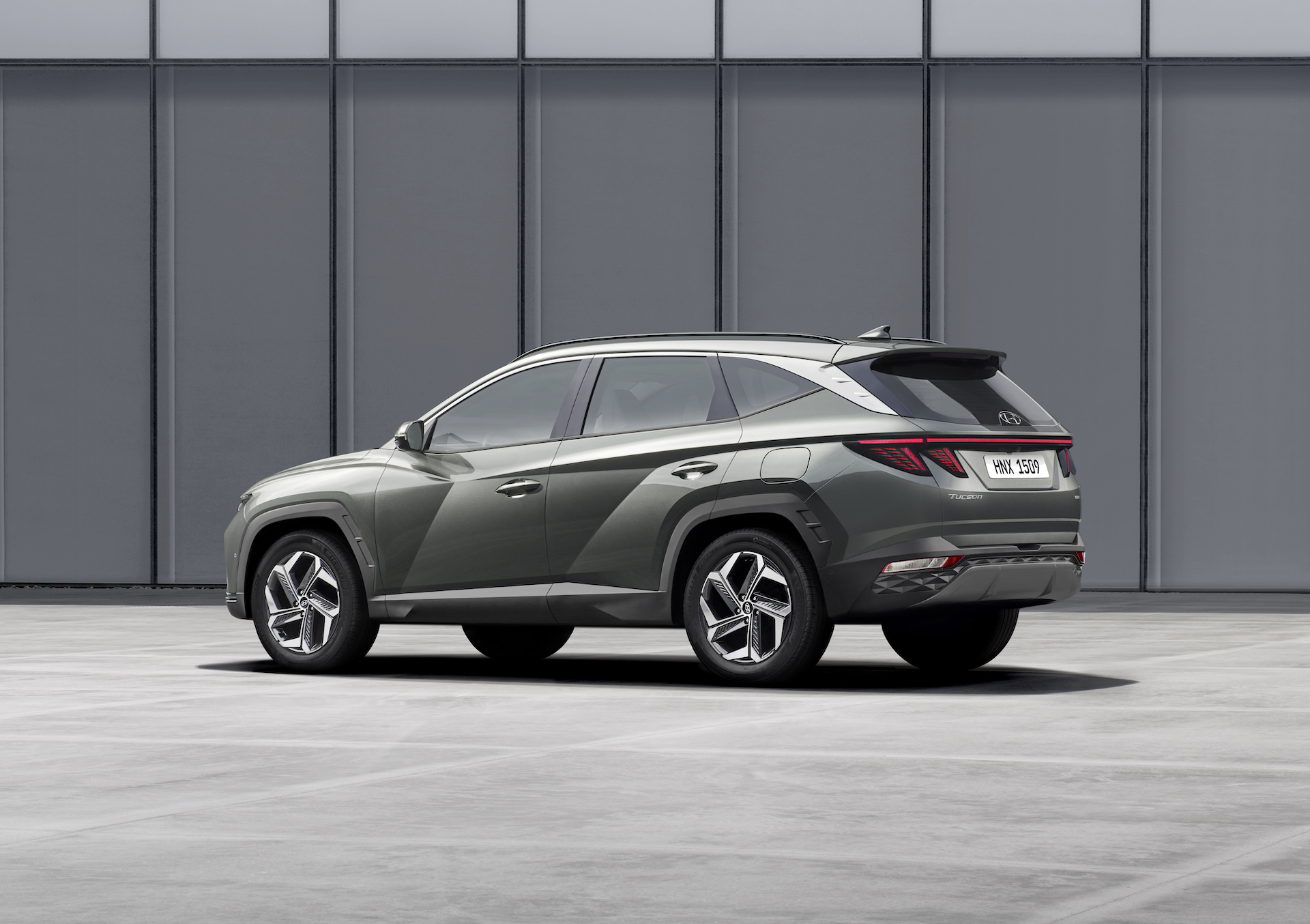 Download 2022 Hyundai Tucson - Rear Three-Quarter HD Wallpaper 1920x1354 #62