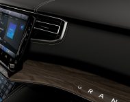 2022 Jeep Grand Wagoneer - Central Console Wallpaper 190x150