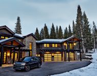 2022 Jeep Grand Wagoneer - Front Three-Quarter Wallpaper 190x150