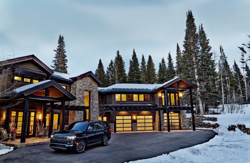 2022 Jeep Grand Wagoneer - Front Three-Quarter Wallpaper 850x555 #32