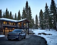 2022 Jeep Grand Wagoneer - Front Wallpaper 190x150