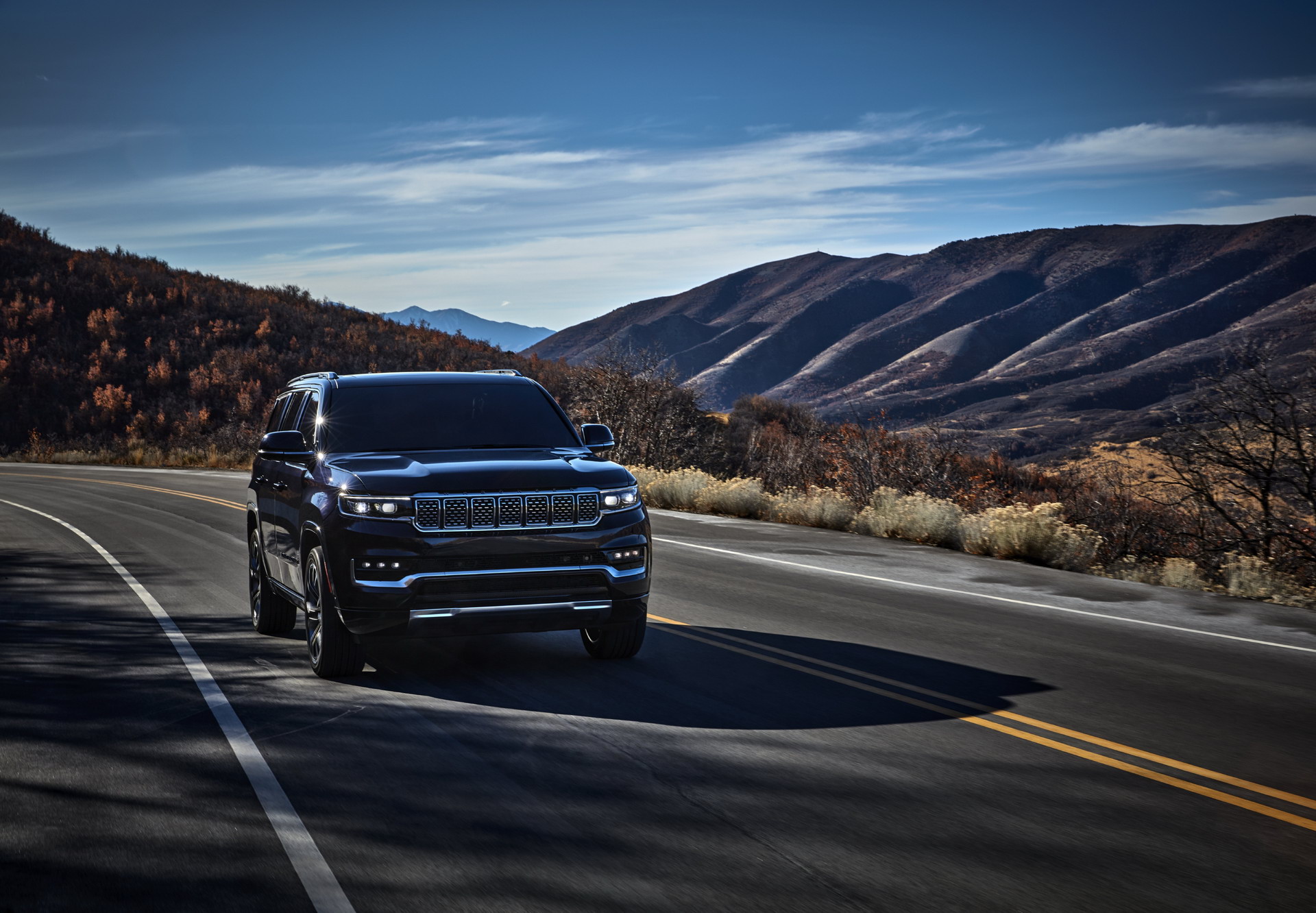 Download 2022 Jeep Grand Wagoneer - Front HD Wallpaper 1920x1332 #9