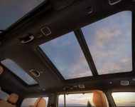 2022 Jeep Grand Wagoneer - Panoramic Roof Wallpaper 190x150