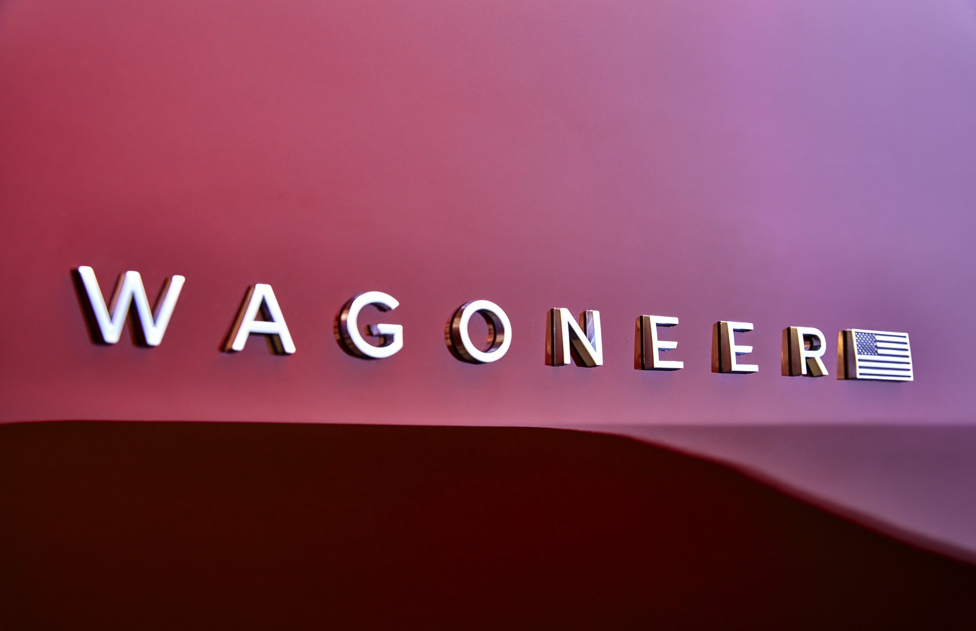 Download 2022 Jeep Wagoneer - Badge HD Wallpaper 1920x1242 #46