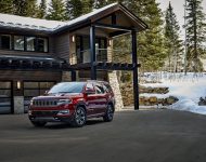 2022 Jeep Wagoneer - Front Three-Quarter Wallpaper 190x150