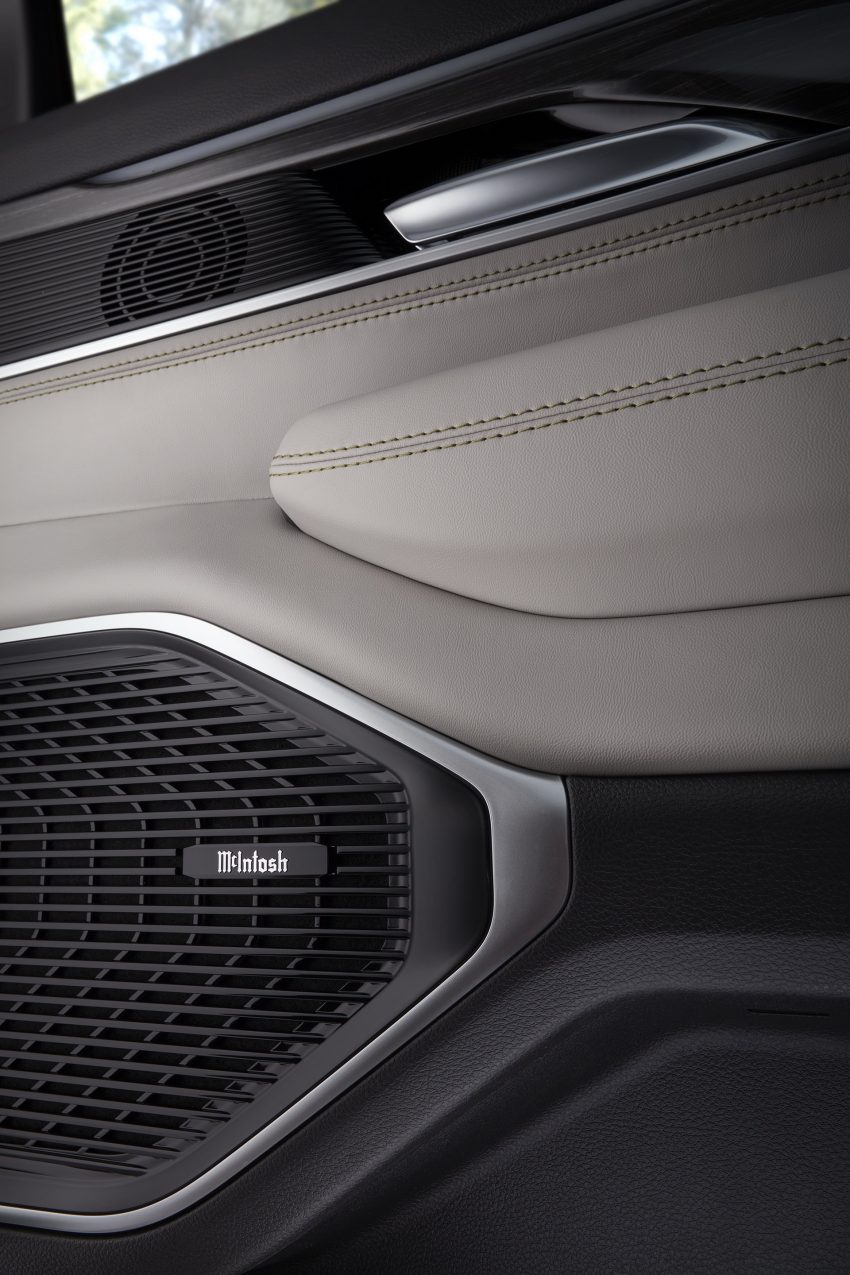 2022 Jeep Wagoneer - Interior, Detail Phone Wallpaper 850x1275 #56