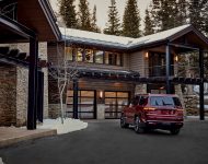 2022 Jeep Wagoneer - Rear Wallpaper 190x150