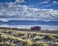 2022 Jeep Wagoneer - Side Wallpaper 190x150