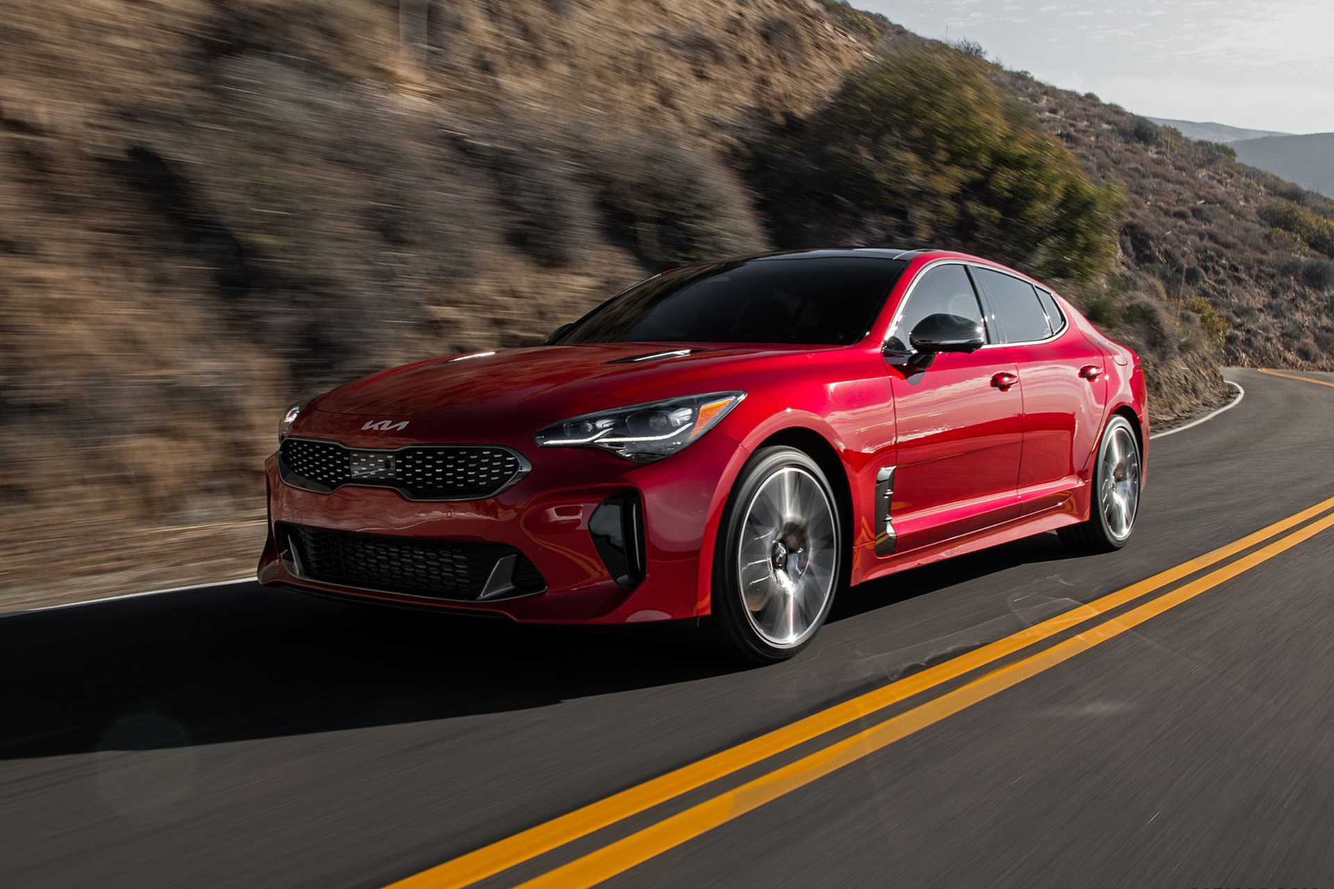 Download 2022 Kia Stinger GT - Front Three-Quarter HD Wallpaper 1920x1280 #1