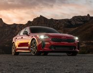2022 Kia Stinger GT - Front Three-Quarter Wallpaper 190x150