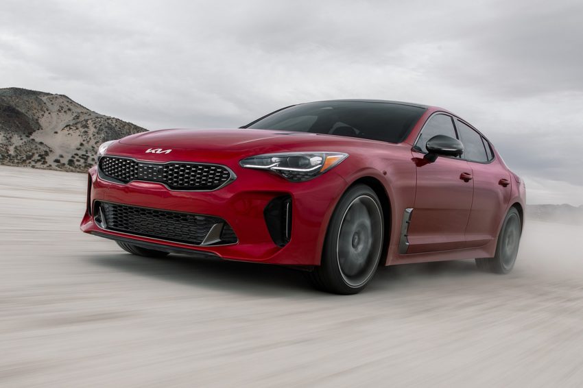 2022 Kia Stinger GT - Front Three-Quarter Wallpaper 850x566 #11