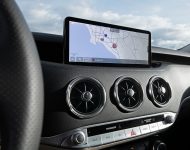 2022 Kia Stinger GT-Line - Central Console Wallpaper 190x150