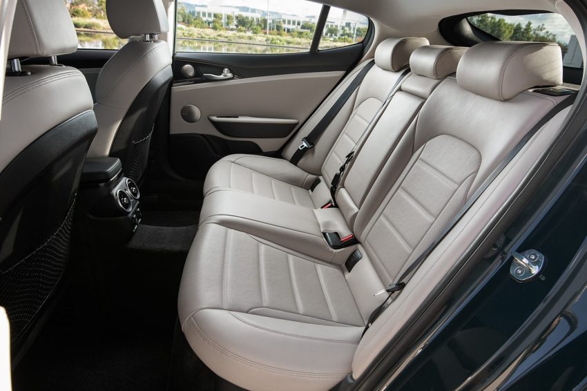 2022 Kia Stinger GT-Line - Interior, Rear Seats Wallpaper 850x566 #28
