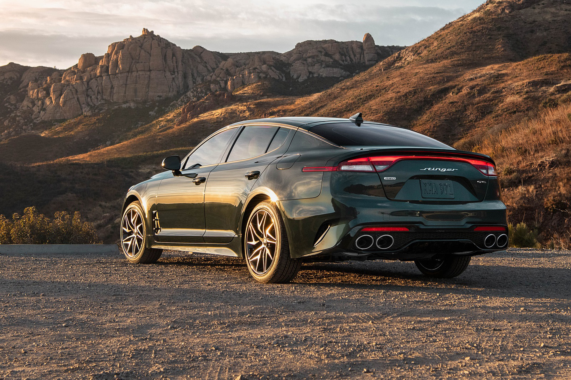 Download 2022 Kia Stinger GT-Line - Rear Three-Quarter HD Wallpaper 1920x1280 #11