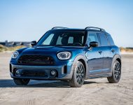 2022 MINI Countryman Boardwalk Edition - Front Three-Quarter Wallpaper 190x150