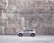 2022 Volvo XC60 - Side Wallpaper 190x150