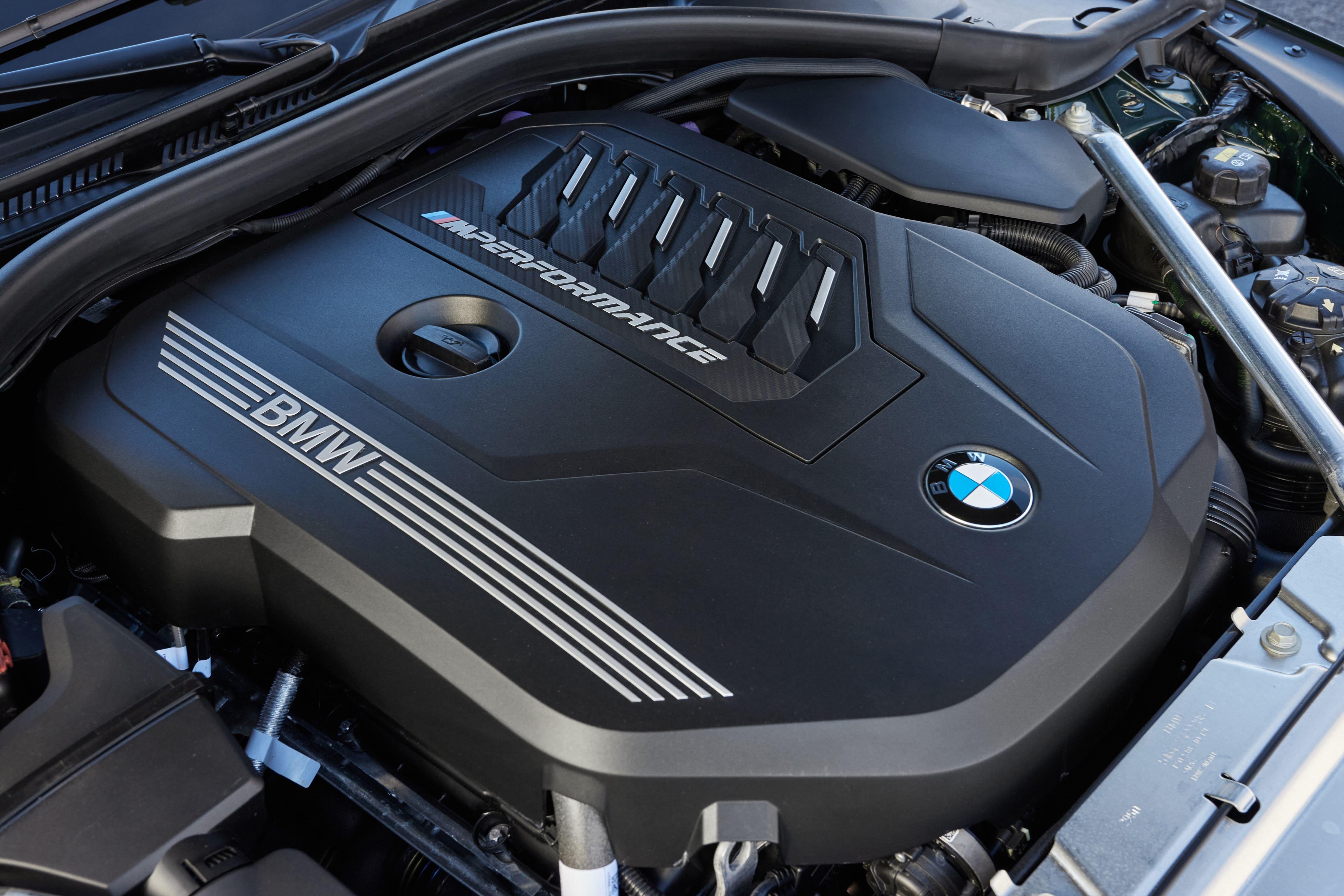 Download 2021 BMW M440i xDrive Convertible - Engine HD Wallpaper 4961x3309 #10