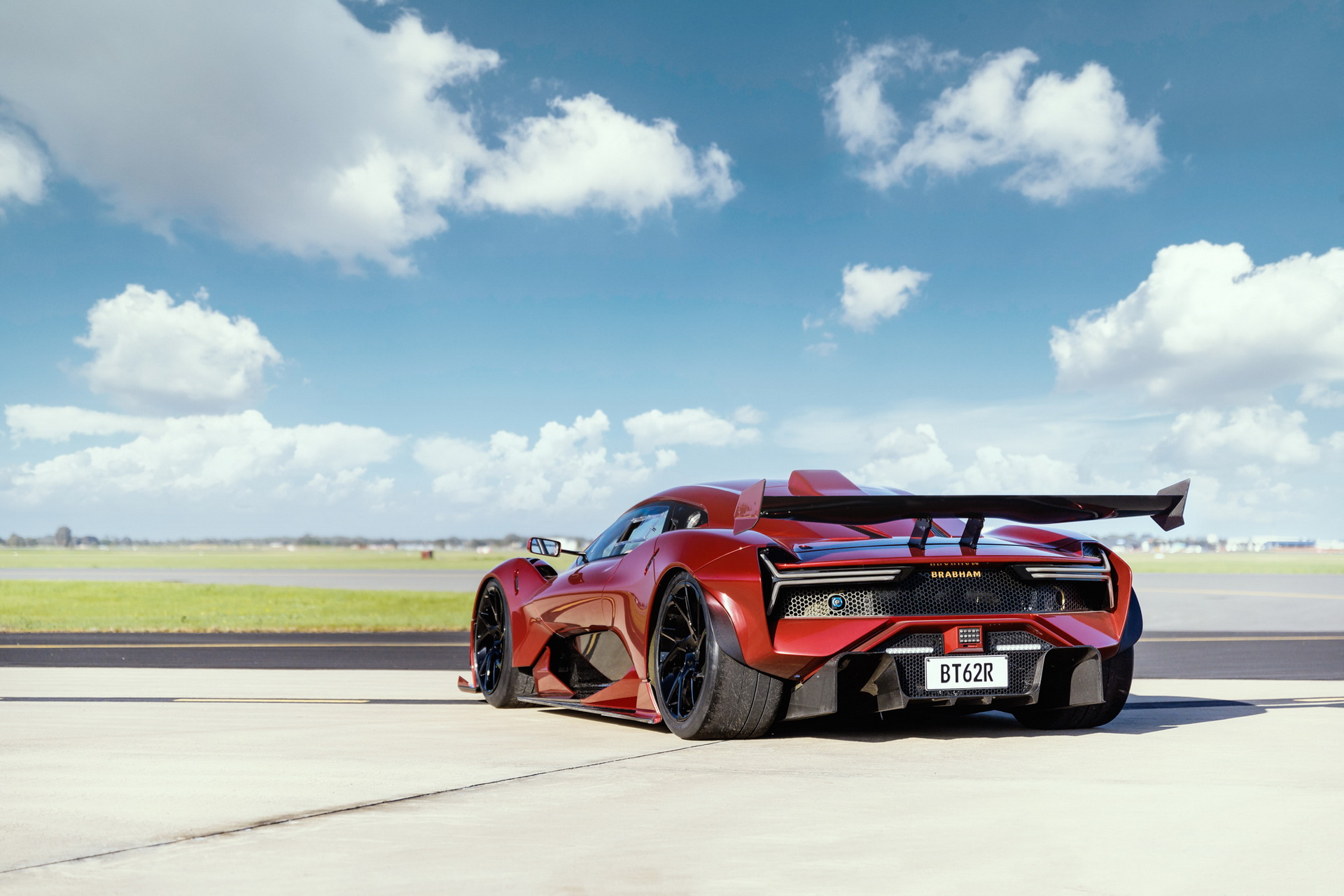 Download 2021 Brabham BT62R - Rear Three-Quarter HD Wallpaper 1920x1280 #7