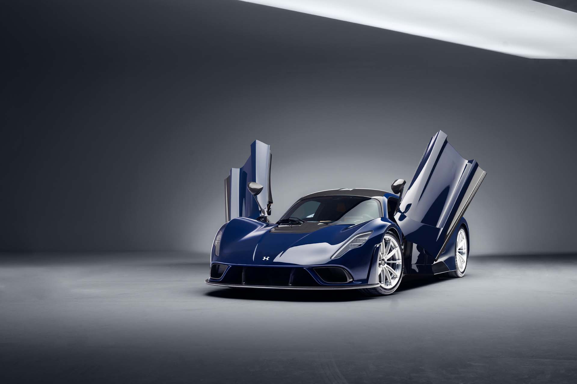 Download 2021 Hennessey Venom F5 - Front Three-Quarter HD Wallpaper 1919x1280 #70